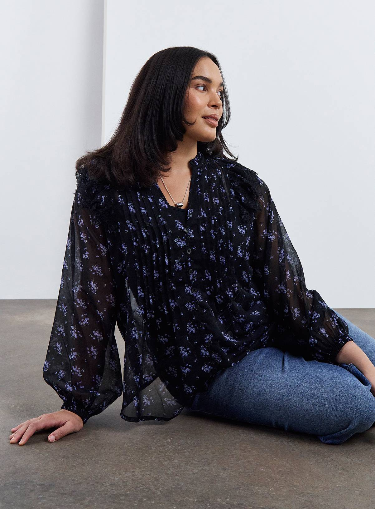 SIMPLY BE Ditsy Tuxedo Detail Blouse 10 - Image 1